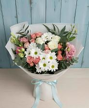Букет цветов из:  Розы, Лизиантусы и Хризантемы в Посёлке Пеледуй