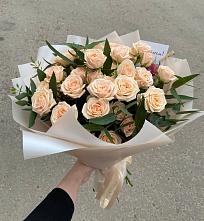 Букет Кремовые розы Латте в Посёлке Пеледуй