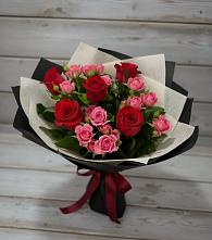 Букет цветов из:  Розы в Посёлке Пеледуй